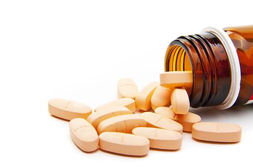 Seleção Racional e Boas Práticas de Prescrição, Administração e Dispensação de Medicamentos Seleção Racional e Boas Práticas de Prescrição, Administração e Dispensação de Medicamentos