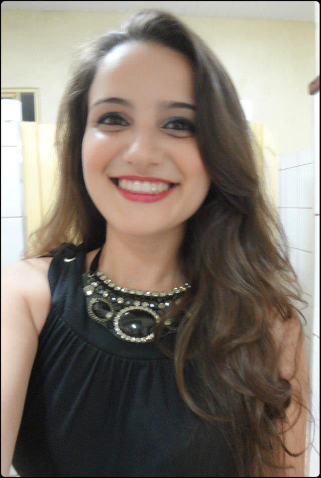 Amanda Cerqueira Amanda Cerqueira